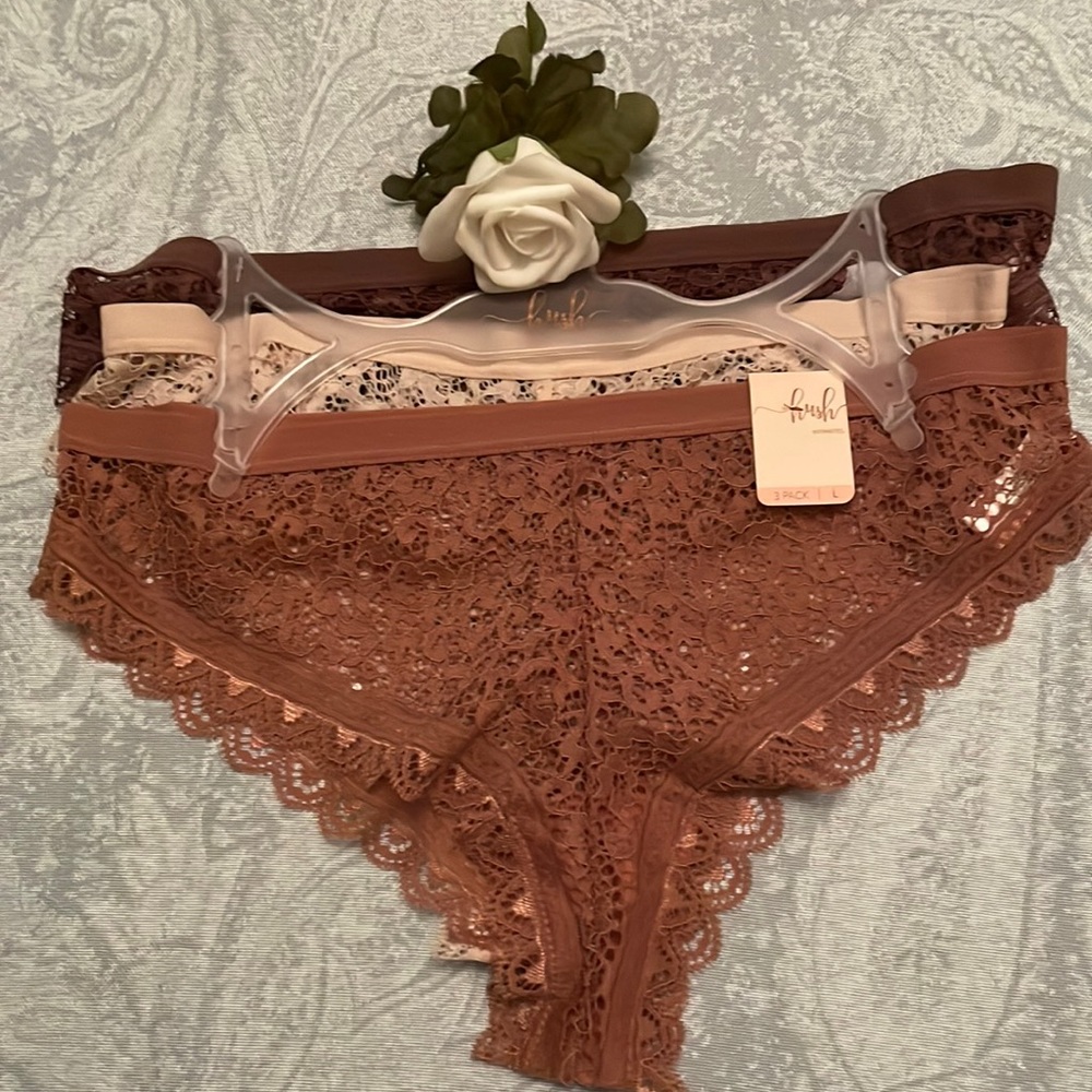 Hush 3 Hush Lace Panties - Sz L